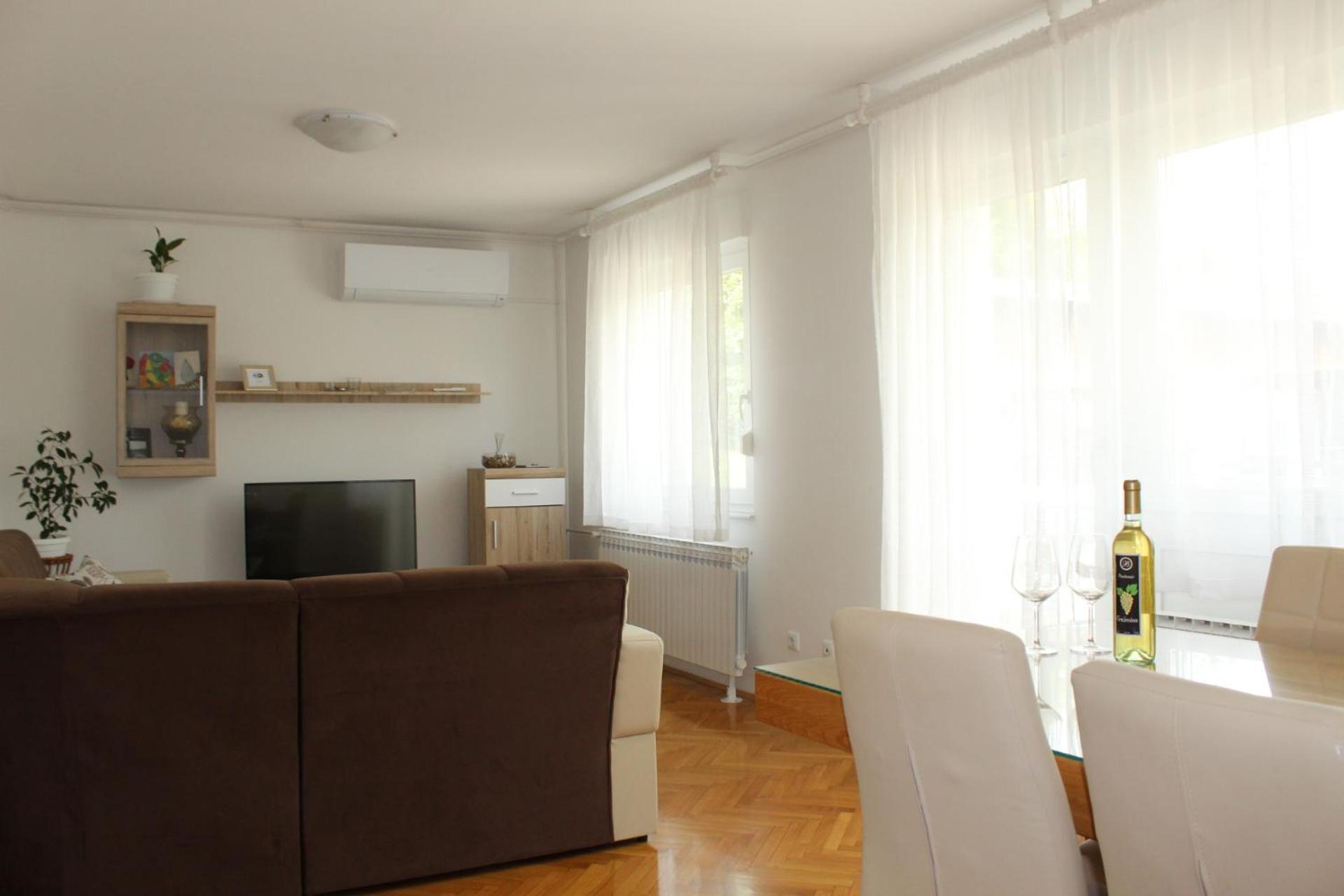 Apartman Black River Plitvička Jezera Esterno foto